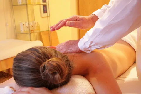 remedial massage therapist Melbourne
